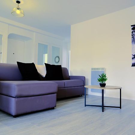Calypso- Grand T3 70 M2 - Arrivee Autonome - Parking Prive Gratuit Apartment Melun Bagian luar foto
