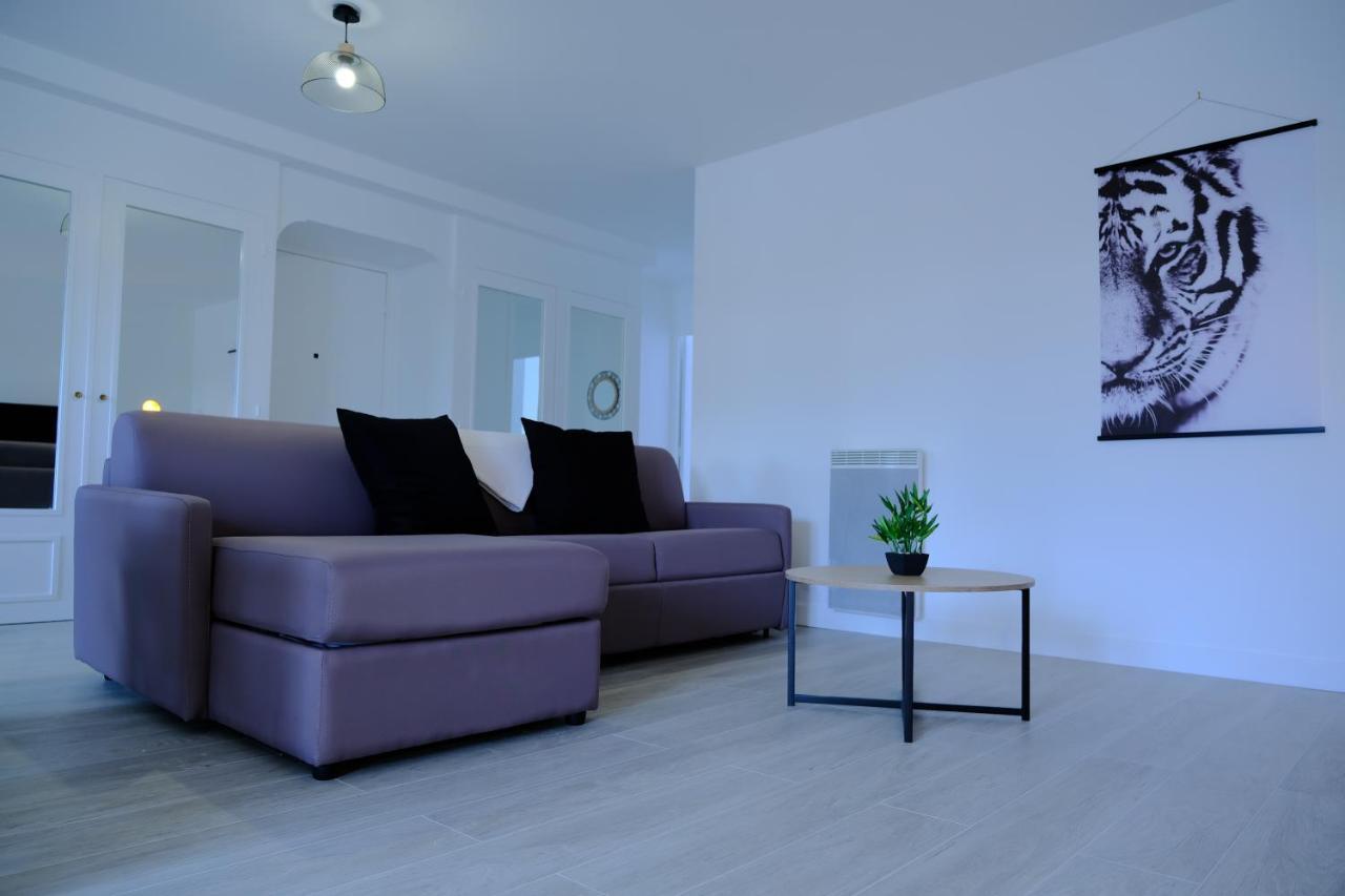 Calypso- Grand T3 70 M2 - Arrivee Autonome - Parking Prive Gratuit Apartment Melun Bagian luar foto