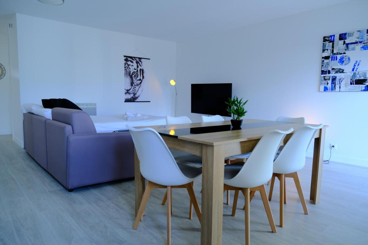Calypso- Grand T3 70 M2 - Arrivee Autonome - Parking Prive Gratuit Apartment Melun Bagian luar foto