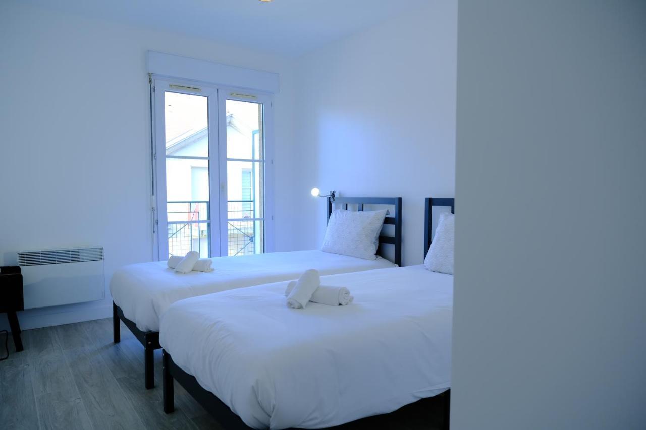 Calypso- Grand T3 70 M2 - Arrivee Autonome - Parking Prive Gratuit Apartment Melun Bagian luar foto