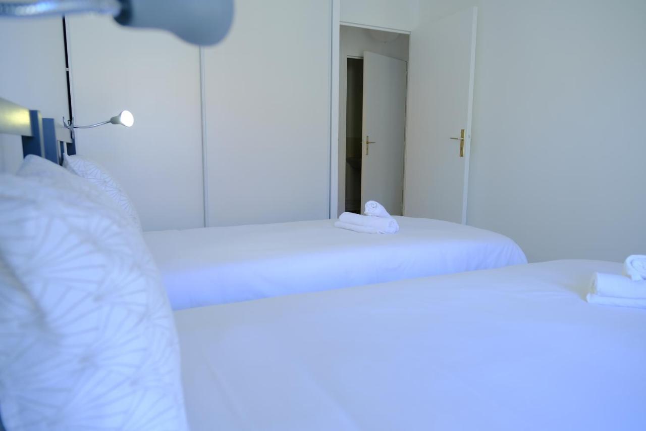 Calypso- Grand T3 70 M2 - Arrivee Autonome - Parking Prive Gratuit Apartment Melun Bagian luar foto